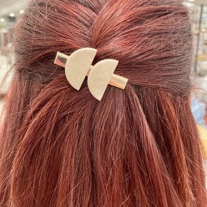 Handmade Polymerclay Pearl Halfmoon hair clips